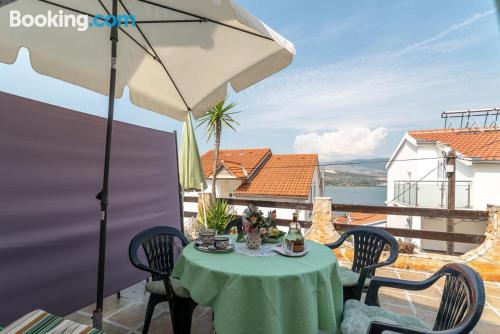 Appartement met terras in Trogir.