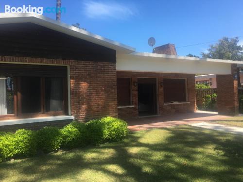 Cómodo apartamento de tres habitaciones en Punta del Este