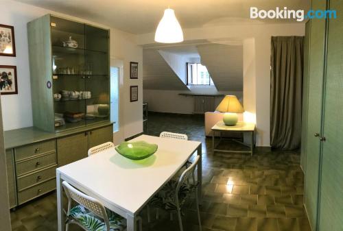 One bedroom apartment home in Lecco. Wifi!.