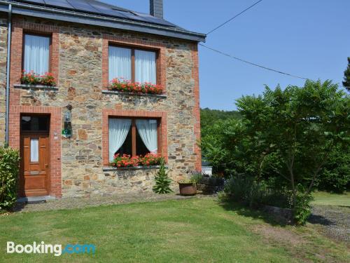 Énorme appartement idéal pour les groupes. Terrasse!.