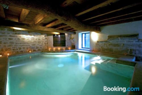 Superb location and pool in Barbentane. Good choice!.