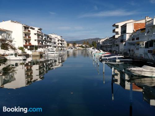 Zentrale Ferienwohnung. In Empuriabrava