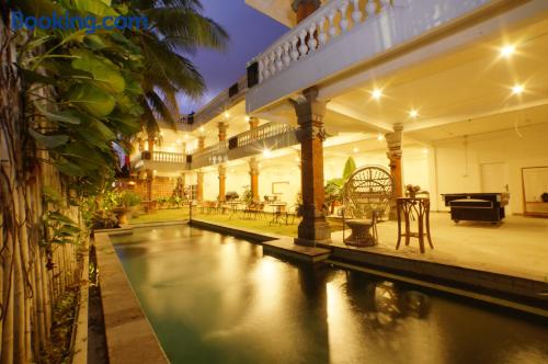 Place in Seminyak with internet.