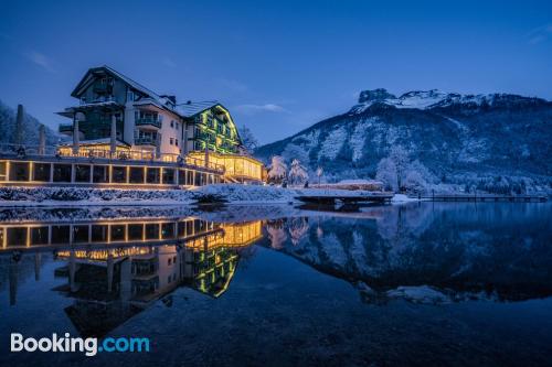 Altaussee, in Mitte. Terrasse!