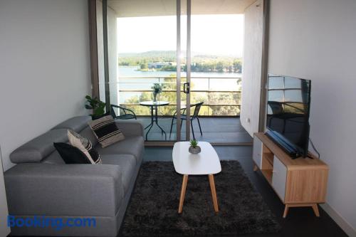 1 bedroom apartment place in Canberra. Ideal!.