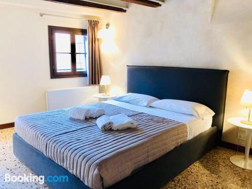 Grande appartamento con due camere da letto nel centro di Venezia