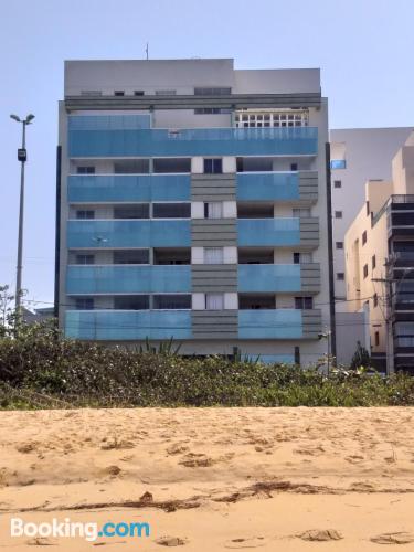 Confortable appartement à Guarapari. Idéal!.