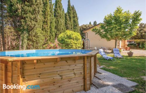 Appartement de 300m2. Piscine!