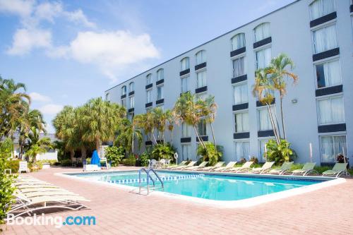 Apartamento com piscina em Fort Lauderdale