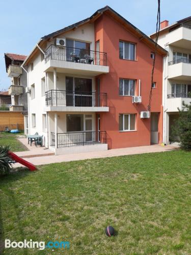 Prático apartamento para 2 pessoas em Burgas City