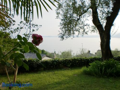 Appartement avec piscine à Torri Del Benaco.