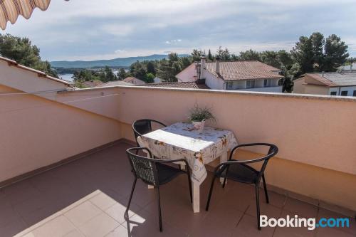 Appartement avec terrasse et Wifi à Krk pour deux personnes