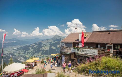 Ferienwohnung mit Balkon. In Kitzbühel