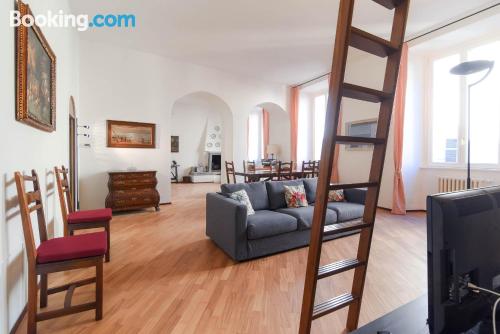 Apartamento de 180m2 en Como. ¡Wifi!