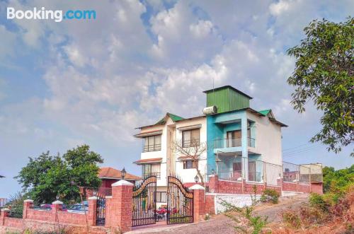 Apartment for two people in Mahabaleshwar with air-con