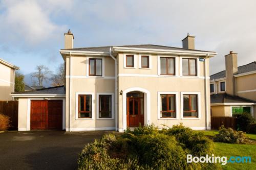 Wohnung mit Balkon. In Sligo