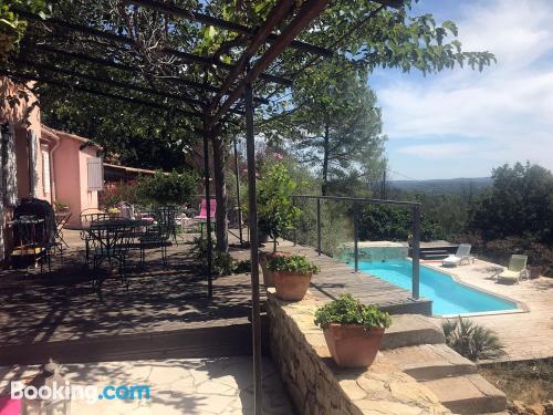 Besse-sur-Issole apartment with swimming pool.