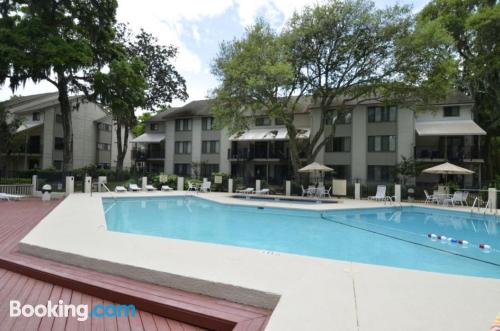 Amplo apartamento em Hilton Head Island. 111m2!