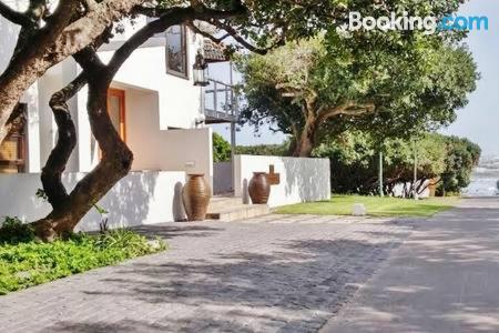 Apartamento com terraço em Hermanus.