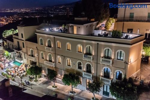 Apartamento con terraza en Taormina