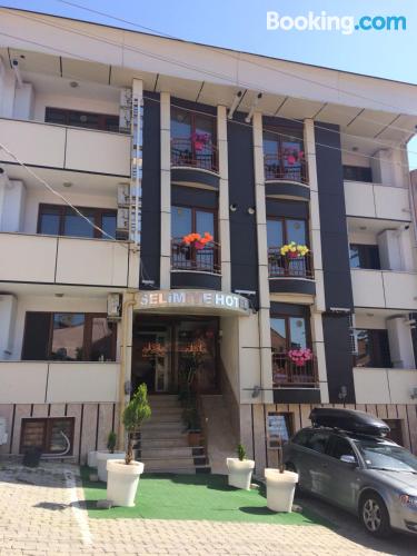 Cómodo apartamento en Edirne con terraza y internet