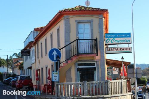 Cuco apartamento dos personas en Puentedeume