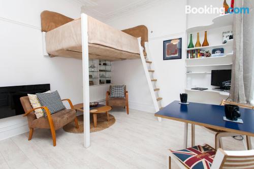 Home for two in London in midtown. Stay!