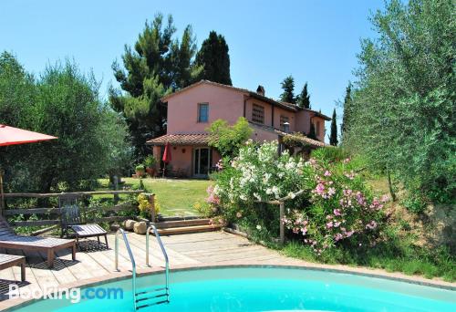 Place in San Miniato with internet and terrace.