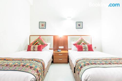 Prático apartamento para duas pessoas em Noida