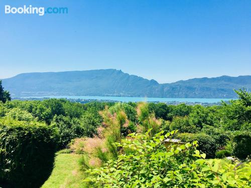 Appartement pour couples. Terrasse et Wifi!