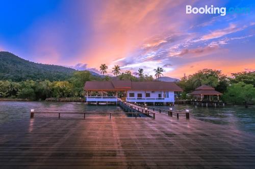 Apt mit Terrasse und w-lan. In Ko Chang