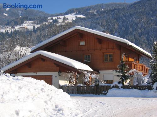 Apartamento de 44m2 em Sankt Johann im Pongau, para duas pessoas.