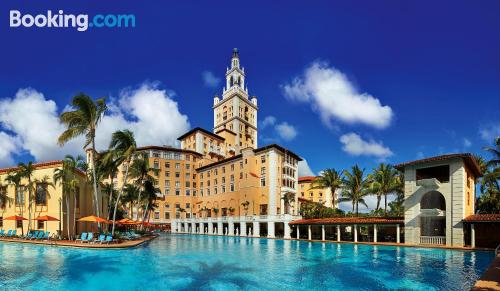 Wohnung tierfreundlich à Miami. Internet und Balkon