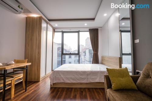 Apartamento com terraço em Hanoi.