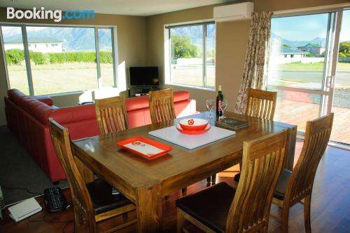 Stay cool: air apartment in Kaikoura with wifi.