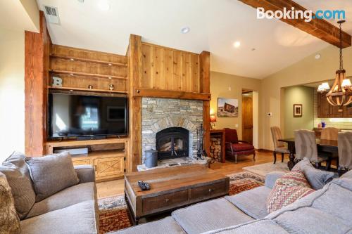 Place in Mammoth Lakes convenient for groups.