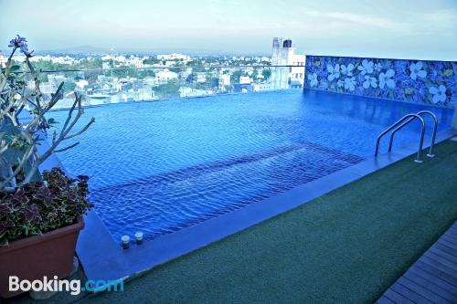 Appartement avec piscine, avec terrasse!