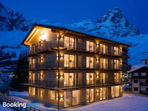 Place in Breuil-Cervinia. Internet!.