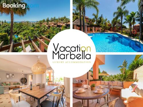 Appartement 250m2 in Marbella. Verwarming en wifi.