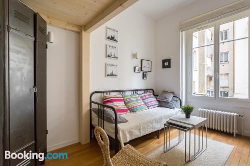 Apartamento com wi-fi em Lyon.