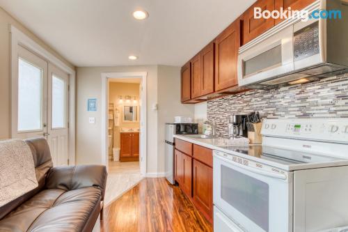 One bedroom apartment in Rockaway Beach for two