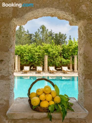 Appartement avec piscine. Terrasse!