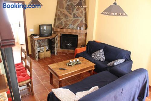 Great location in Villaluenga del Rosario. Convenient!