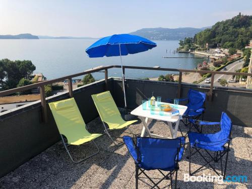 Appartement avec terrasse. Avec climatisation!.