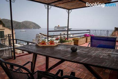 Apartamento com terraço em Lipari