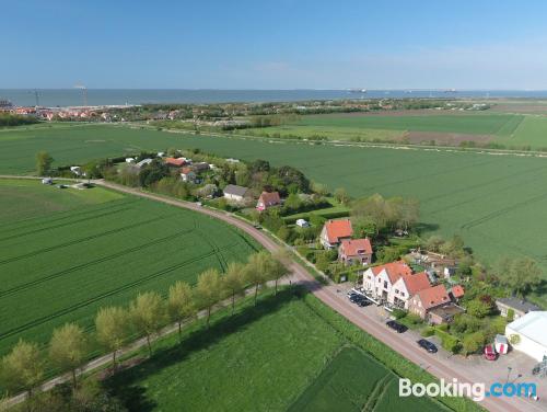 Centraal appartement, met terras