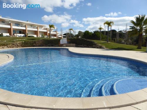 Confortable appartement avec deux chambres. Albufeira à vos pieds