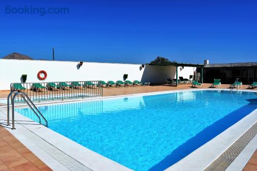 Appartement avec piscine dans la meilleure position, avec terrasse