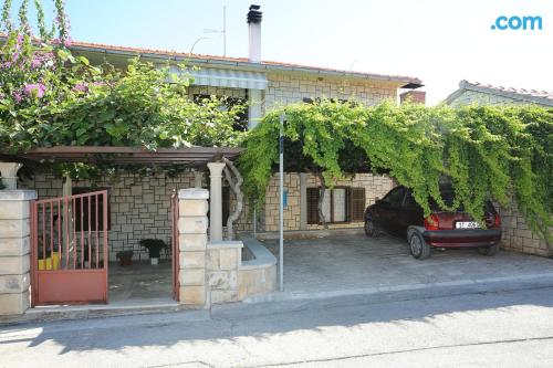 Apartamento en mitad de todo con vistas en Supetar.