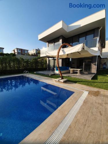 Home for six or more in Kusadasi.